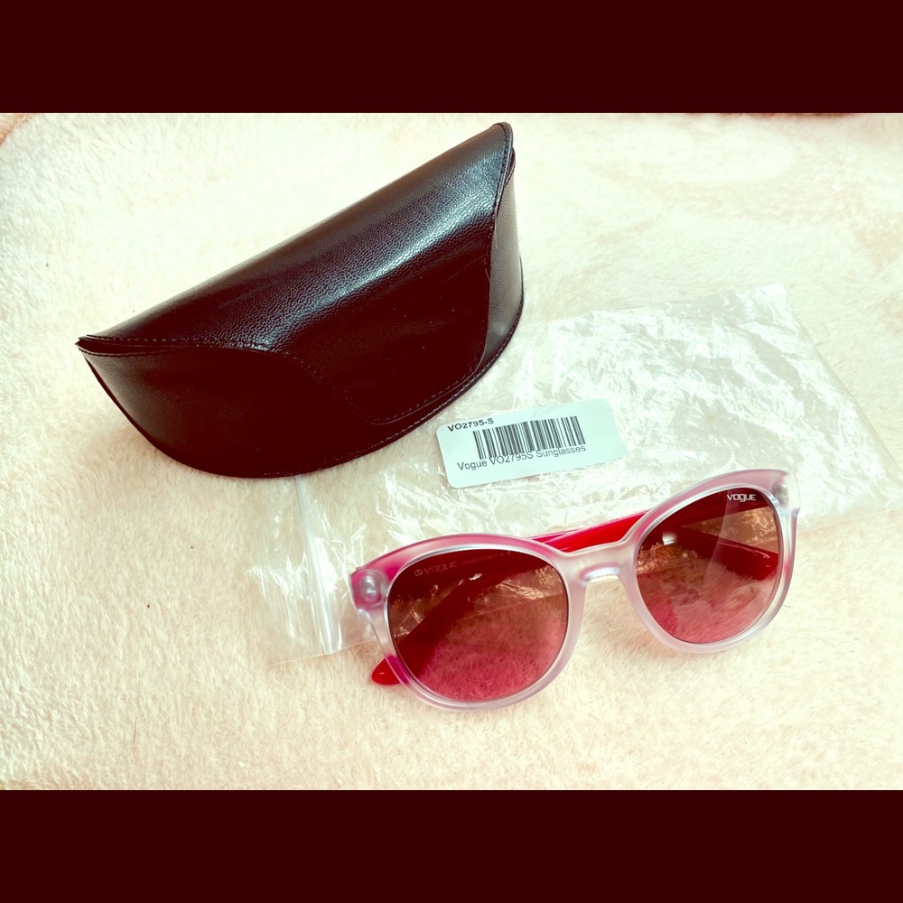 SOLD Vogue Sunglasses VO2795-S
